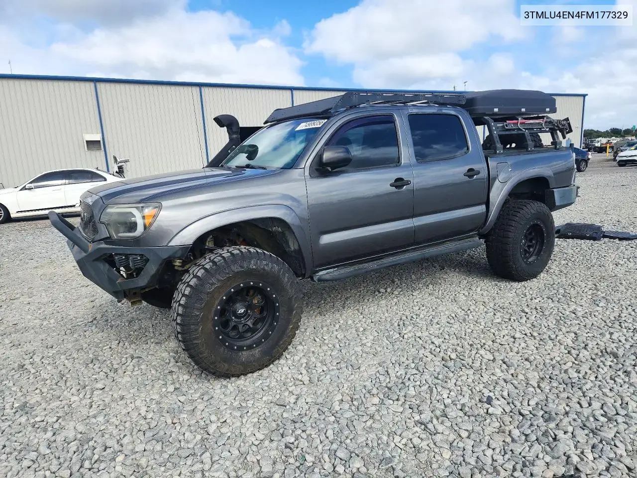 Toyota Tacoma V6 2015