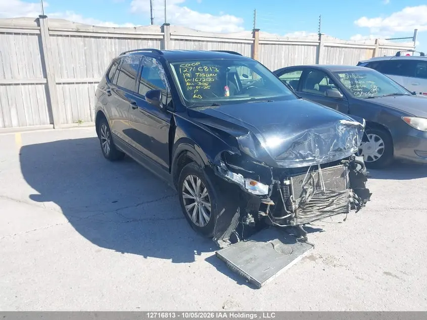 Volkswagen Tiguan S 2019