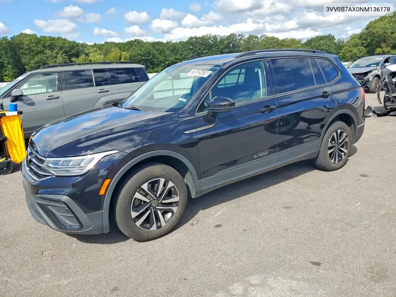 Volkswagen Tiguan S 2022