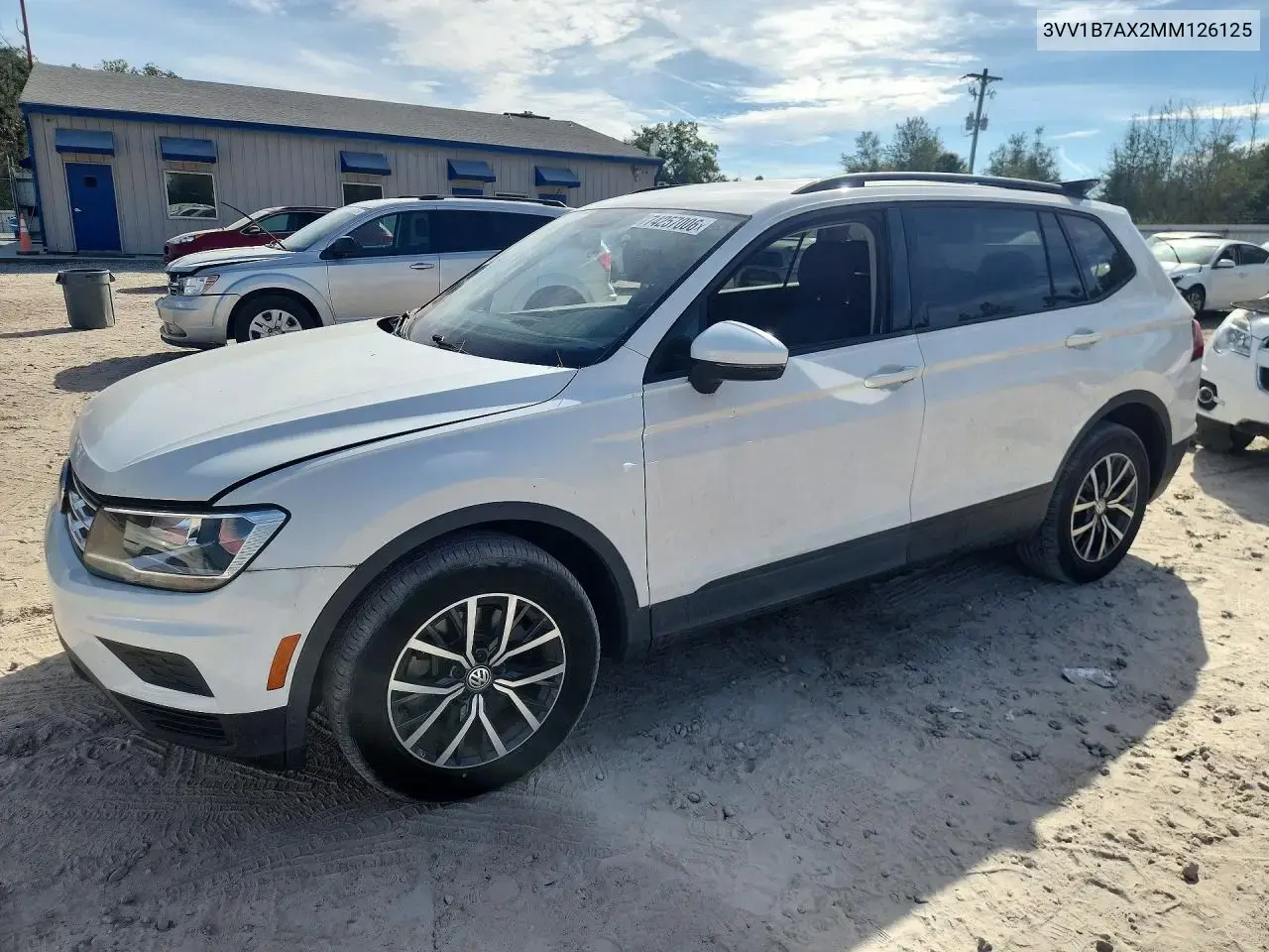 Volkswagen Tiguan S 2021