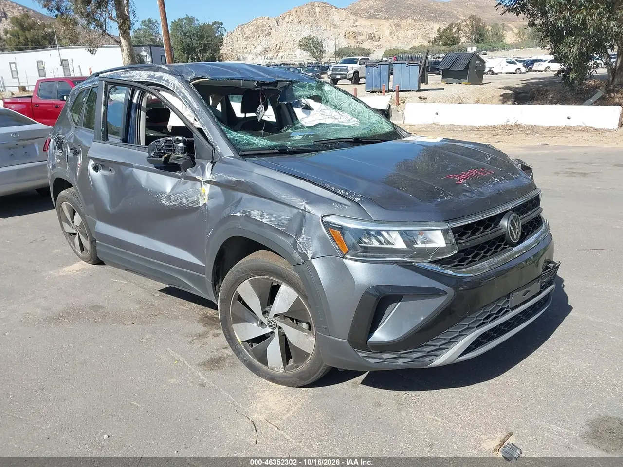Volkswagen Taos 1.5T S 2024