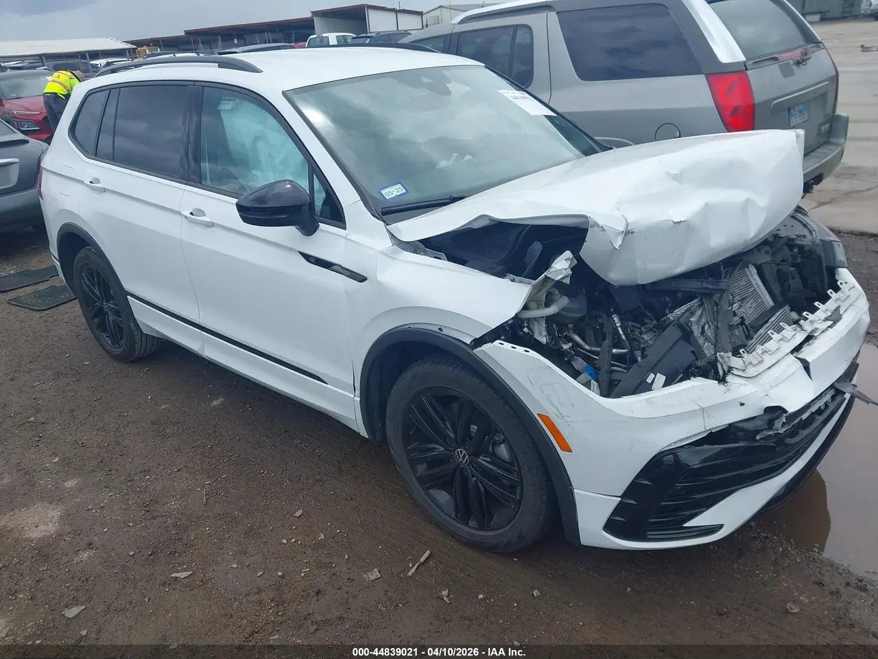 Volkswagen Tiguan 2.0T Se R-Line Black 2022