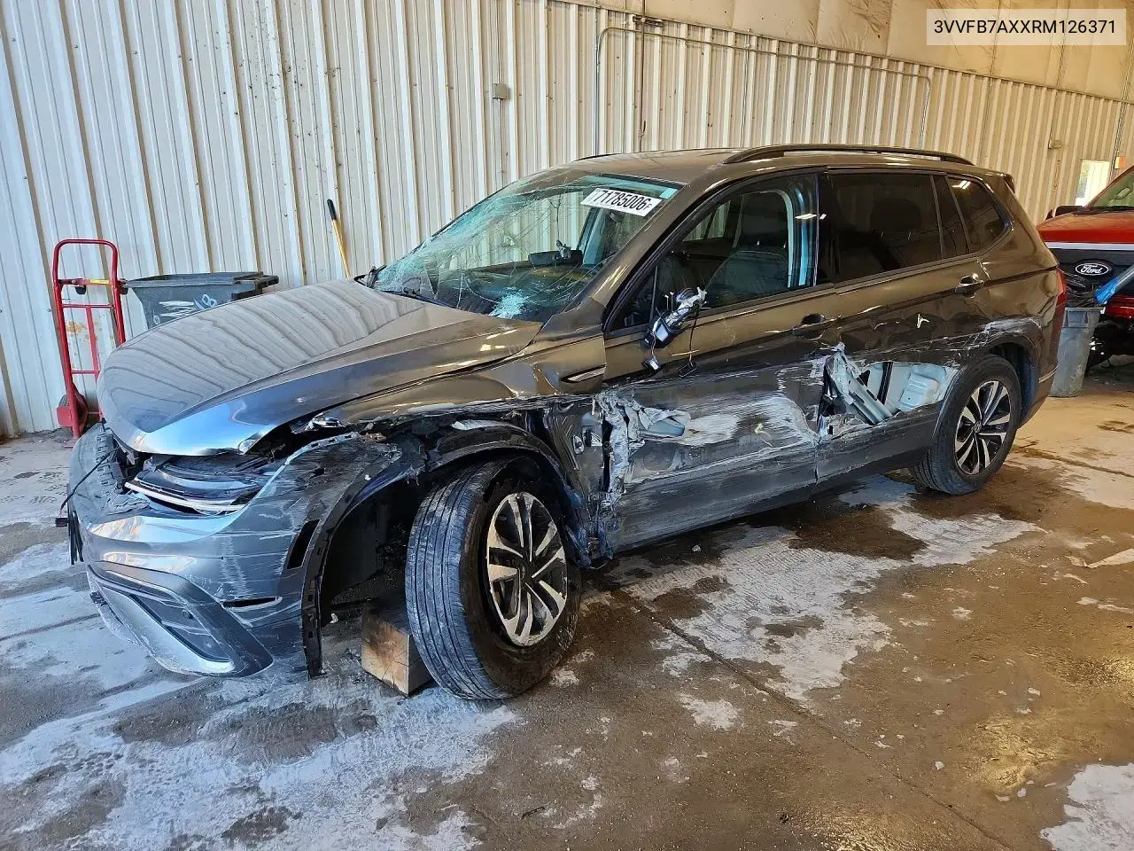 Volkswagen Tiguan S 2024