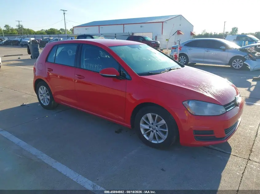 Volkswagen Golf Tsi S 4-Door 2016