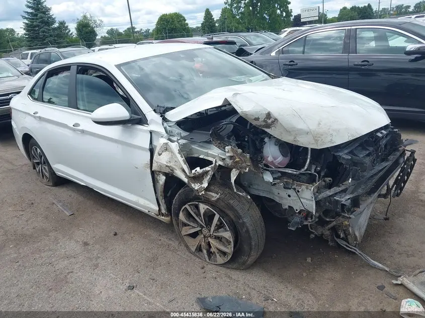 Volkswagen Jetta 1.5T S 2025