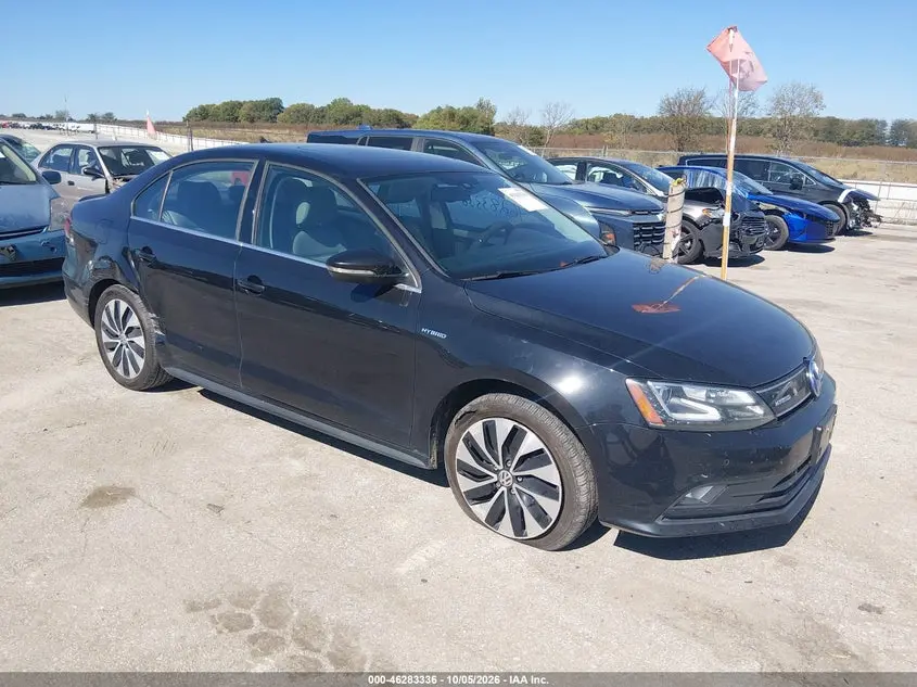 Volkswagen Jetta Hybrid Sel Premium 2016
