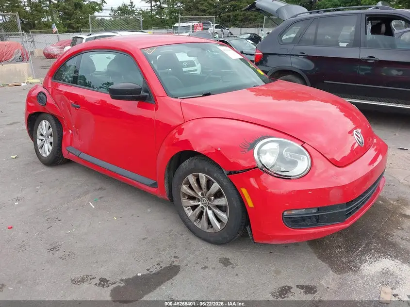 Volkswagen Beetle 1.8T Fleet Edition 2015
