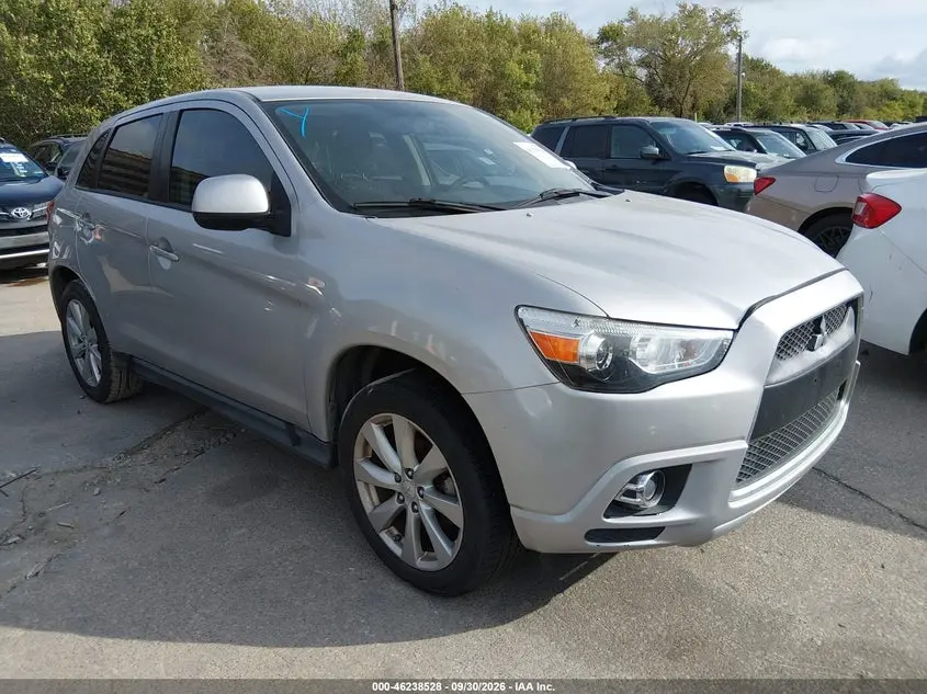 Mitsubishi Outlander Sport Es 2015