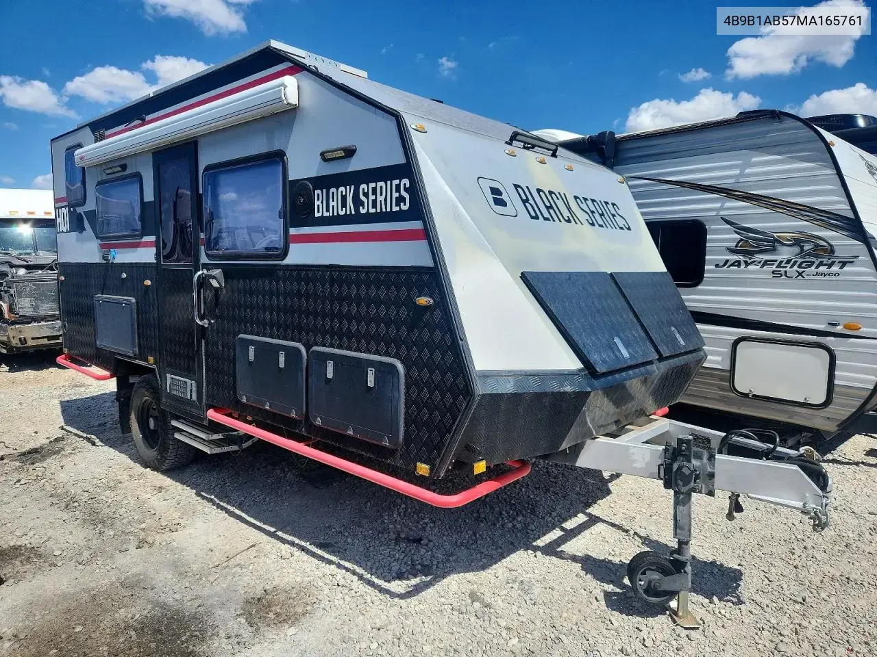 Black Series Hq15 Camper 2021