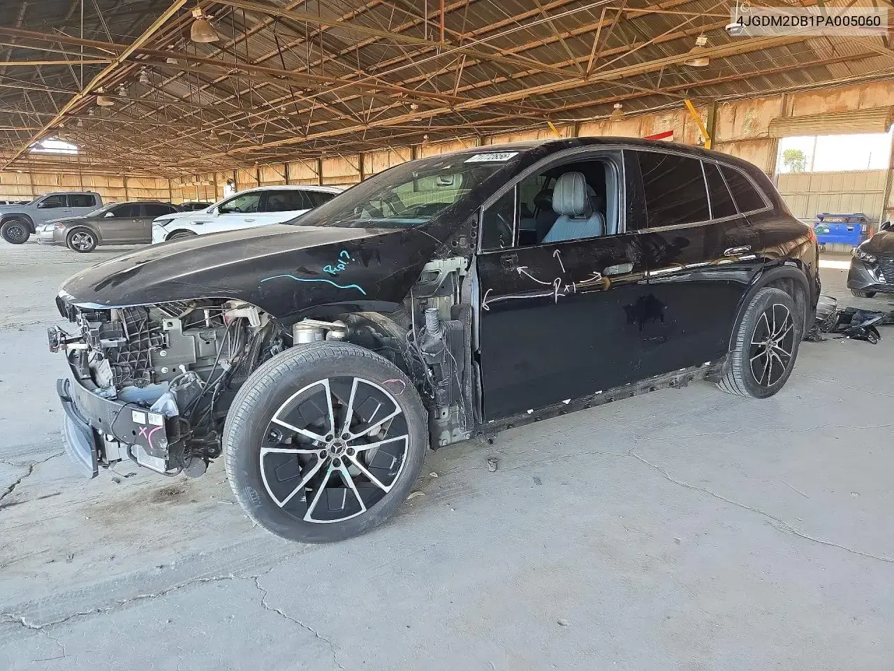 Mercedes-Benz Eqs Suv 450+ 2023