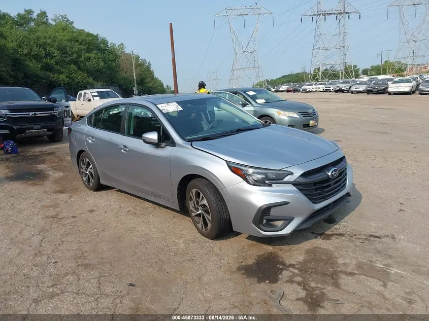 Subaru Legacy Premium 2025