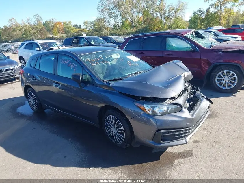 Subaru Impreza Base 5-Door 2022