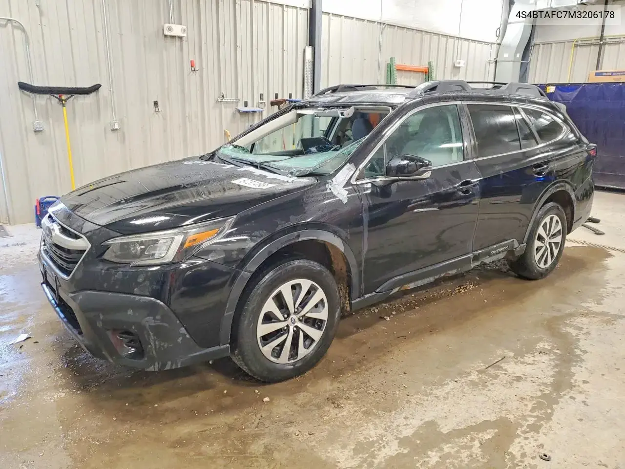 Subaru Outback Premium 2021