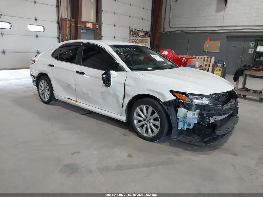 Toyota Camry Le 2018