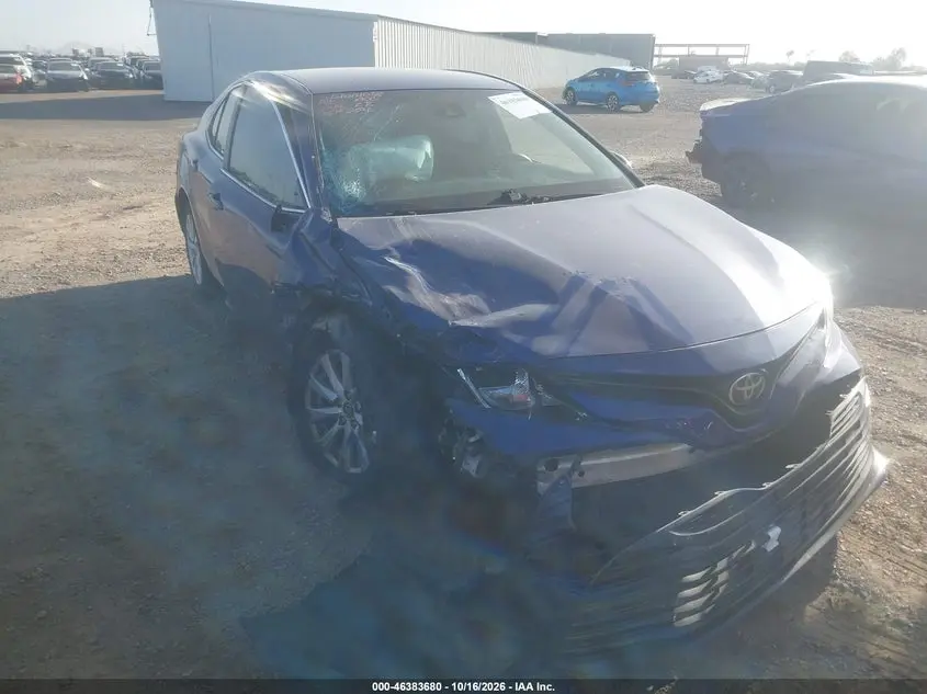 Toyota Camry Le 2018