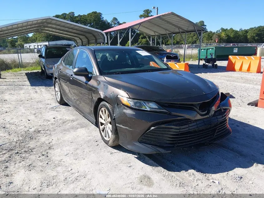 Toyota Camry Le 2018