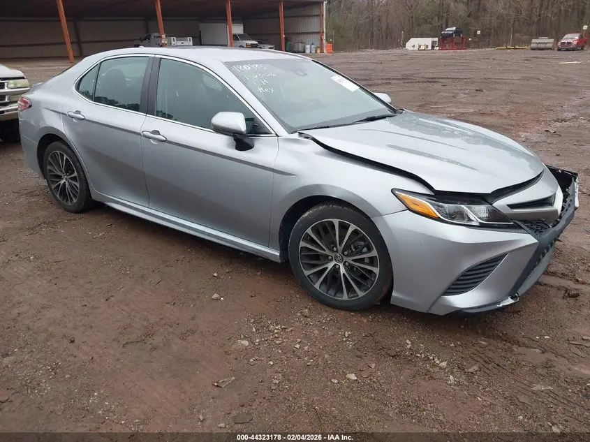 Toyota Camry Se 2019