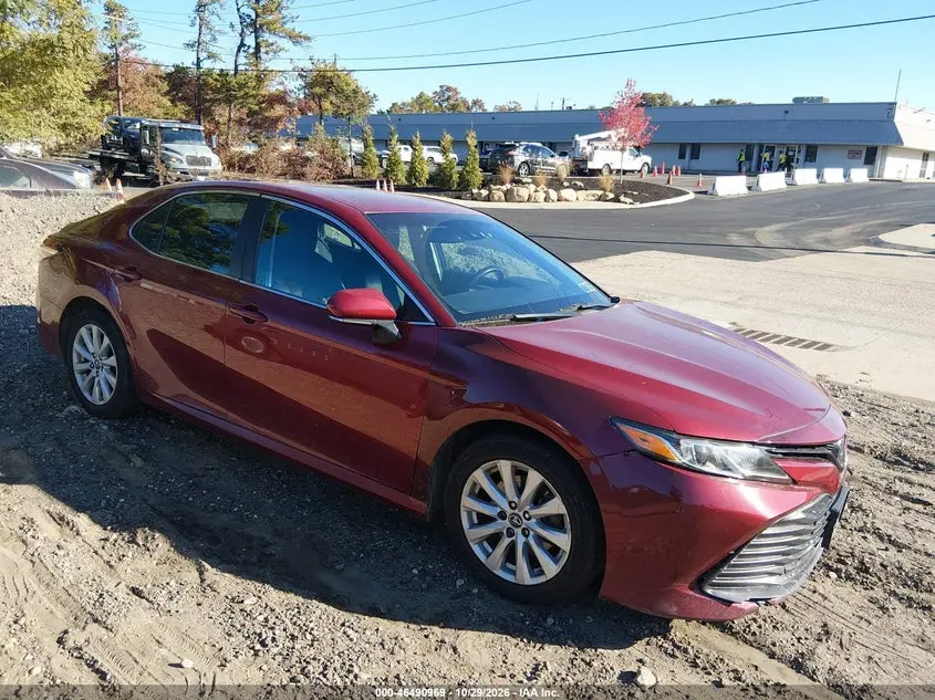Toyota Camry Le 2018