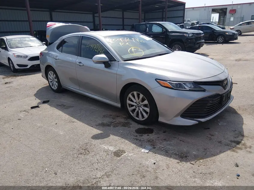 Toyota Camry Le 2019