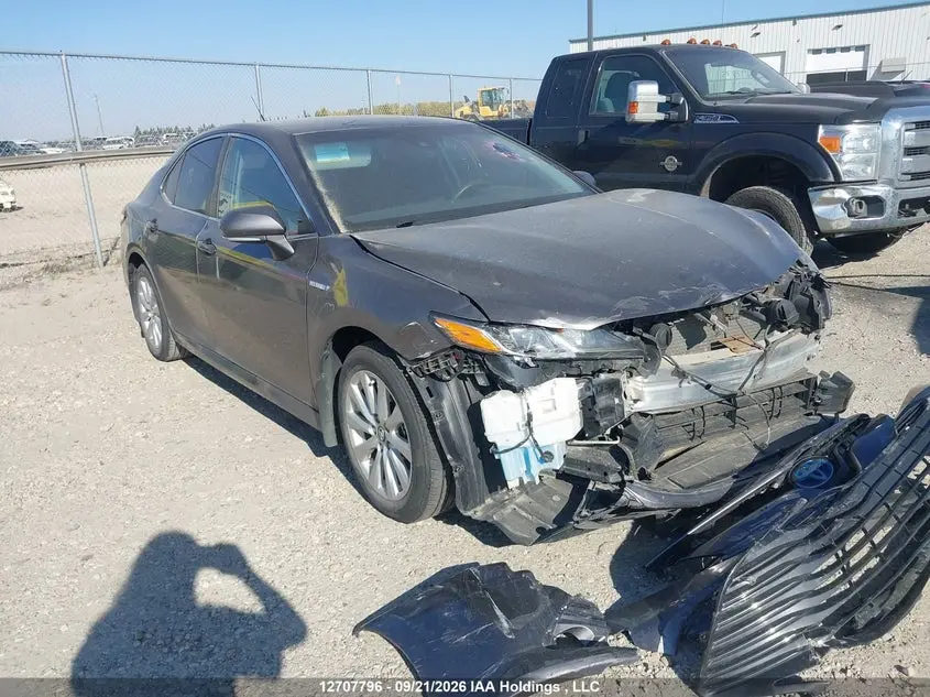 Toyota Camry Le 2018