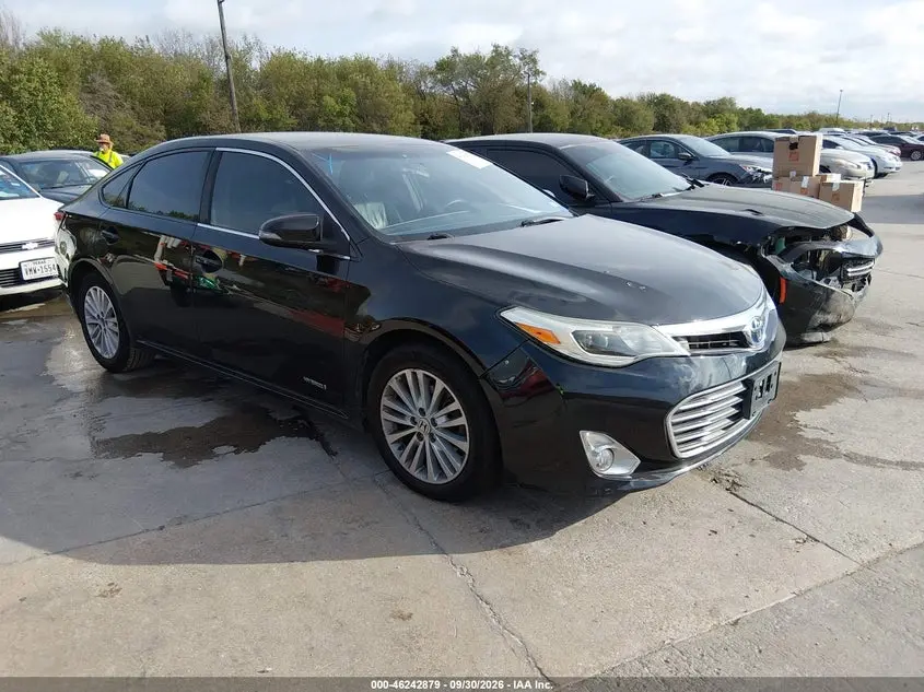 Toyota Avalon Hybrid Xle Premium 2015