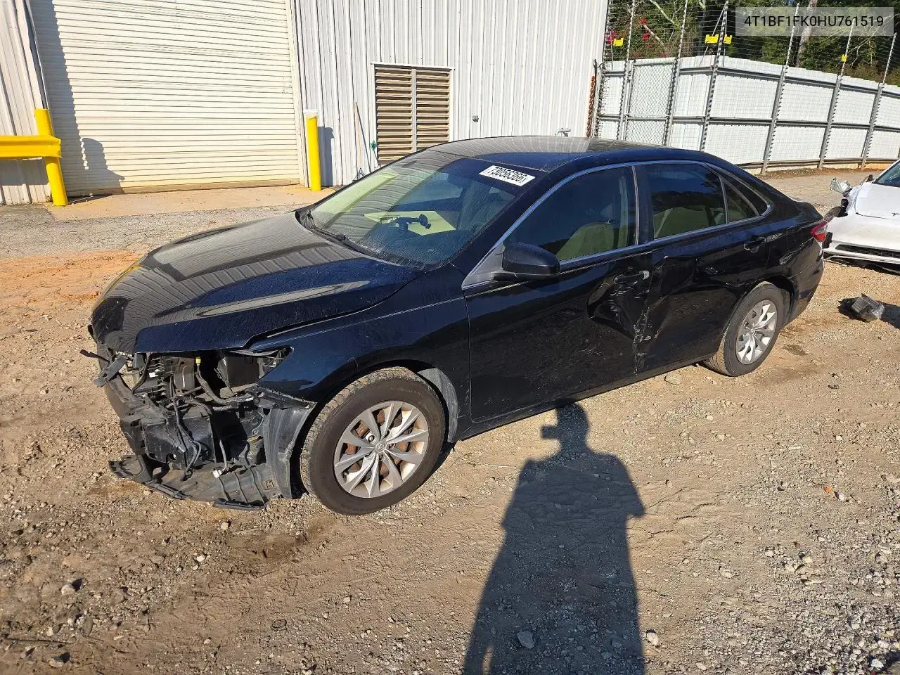 Toyota Camry Le 2017
