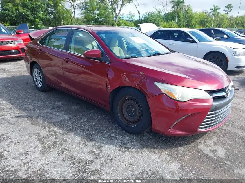 Toyota Camry Le 2015
