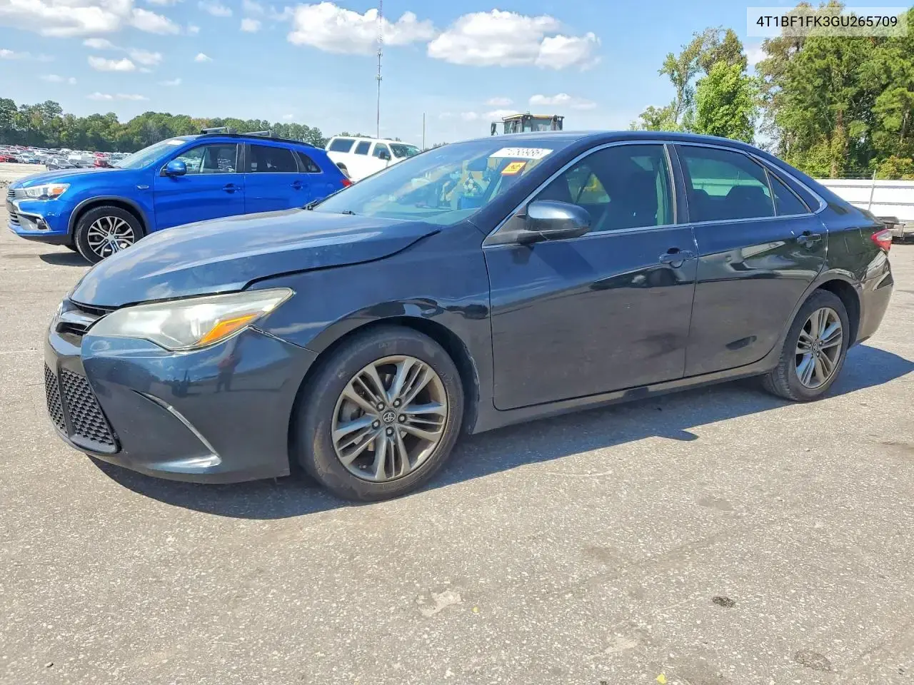 Toyota Camry Le 2016
