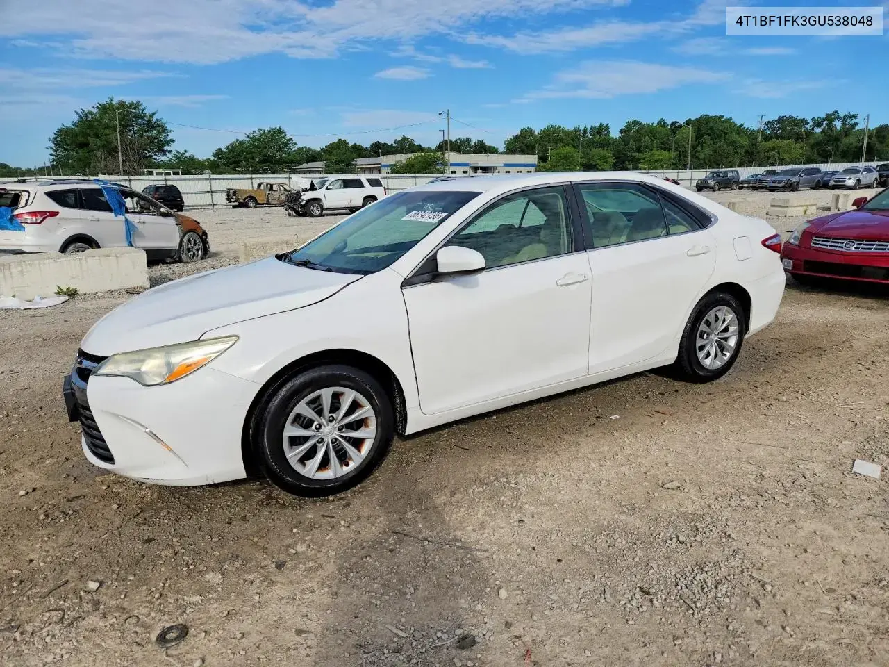 Toyota Camry Le 2016