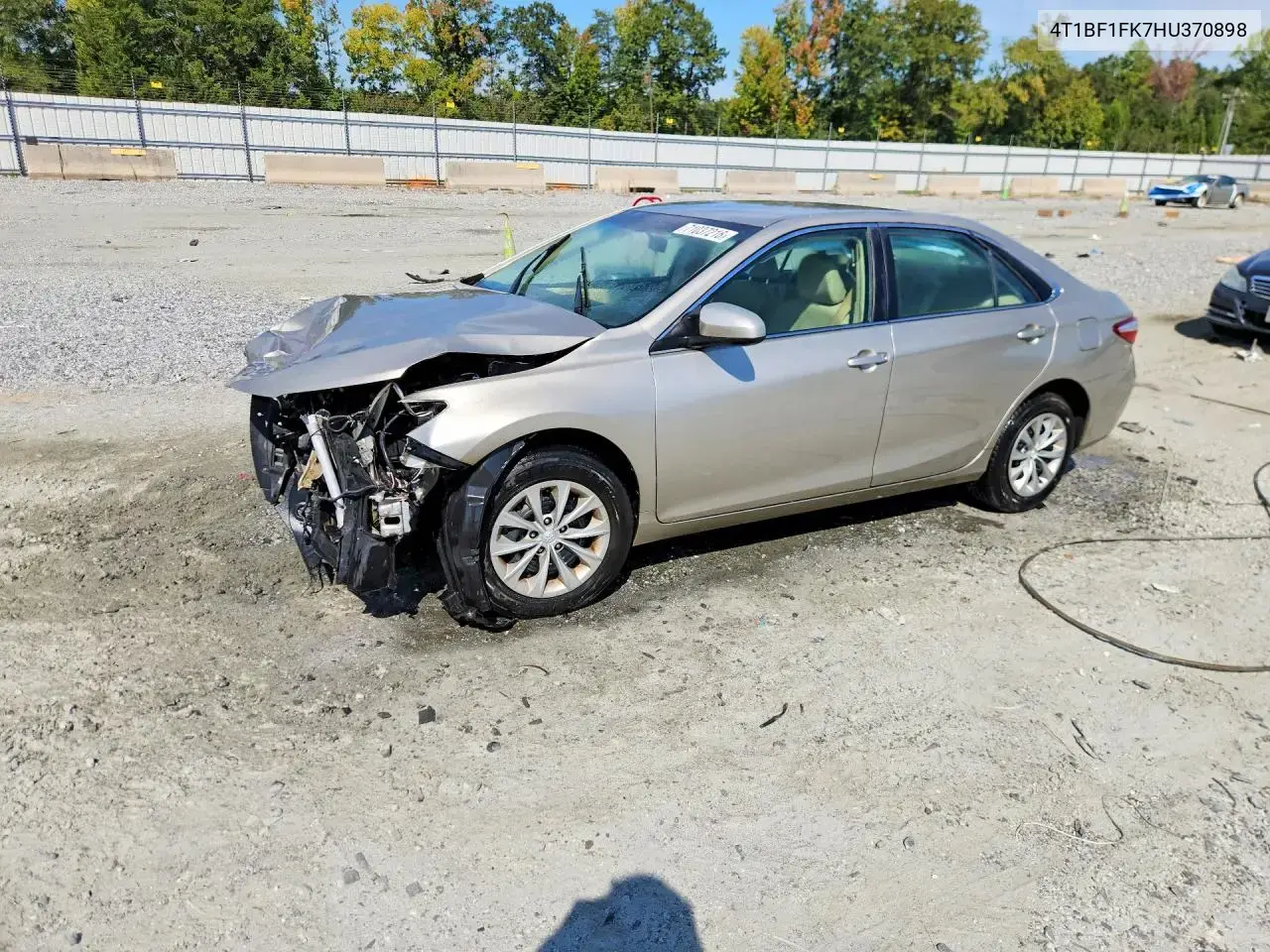 Toyota Camry Le 2017