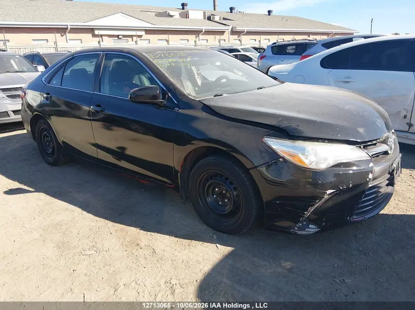Toyota Camry Le 2015