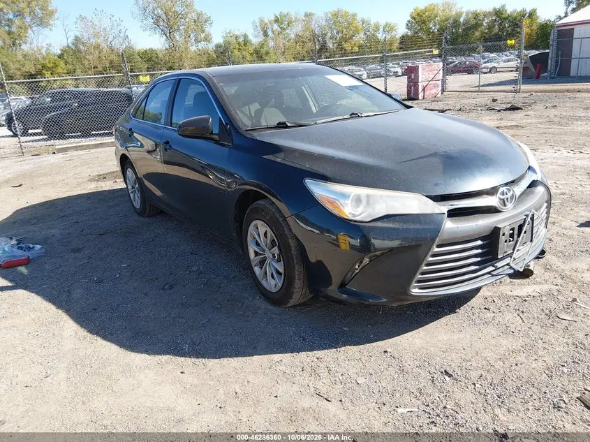 Toyota Camry Le 2017