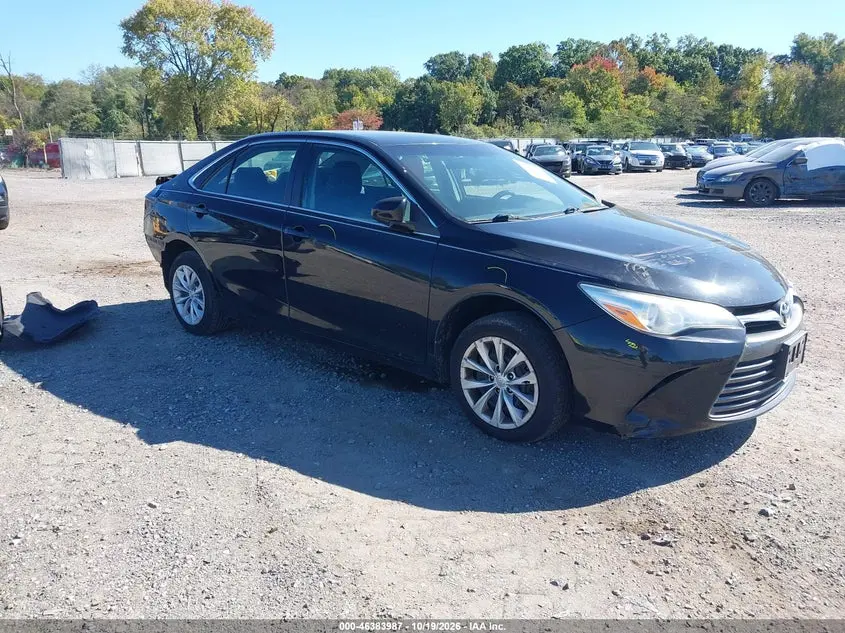 Toyota Camry Le 2017