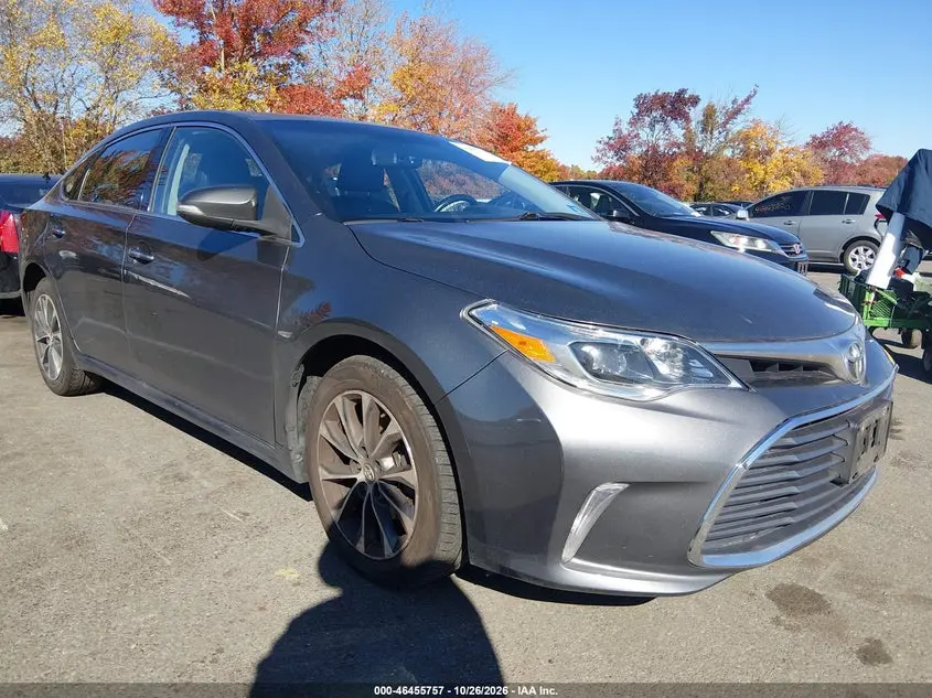 Toyota Avalon Xle Plus 2016