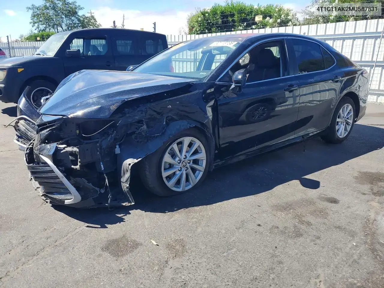 Toyota Camry Le 2021