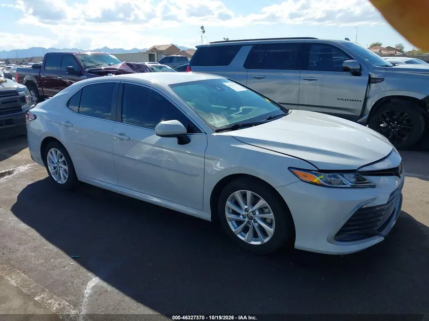 Toyota Camry Le 2023