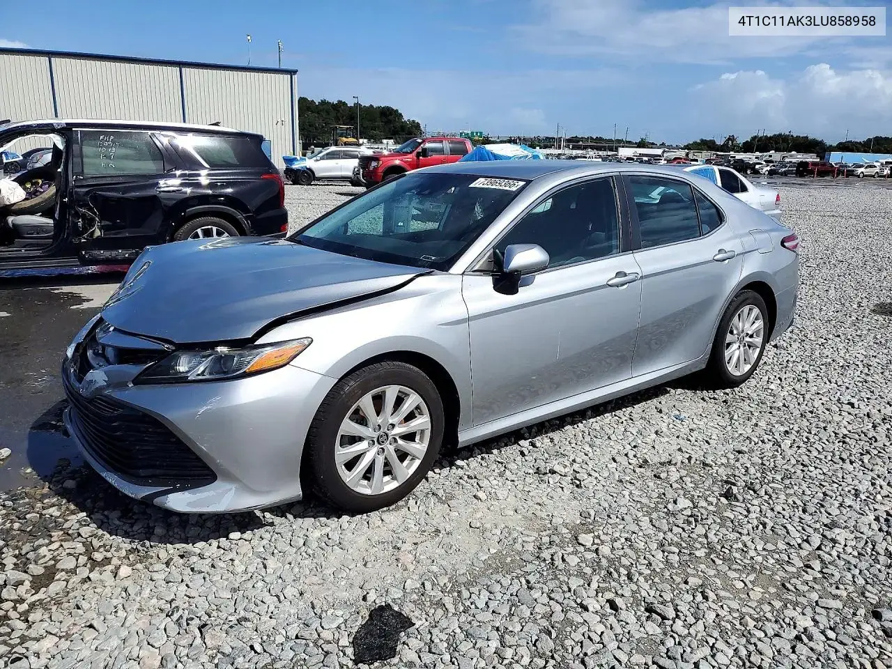 Toyota Camry Le 2020