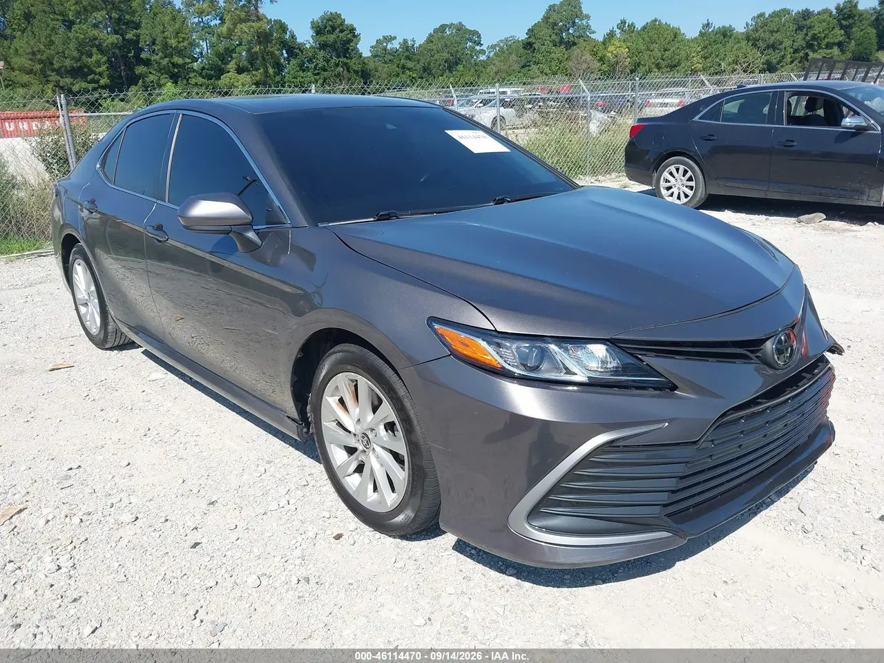 Toyota Camry Le 2021