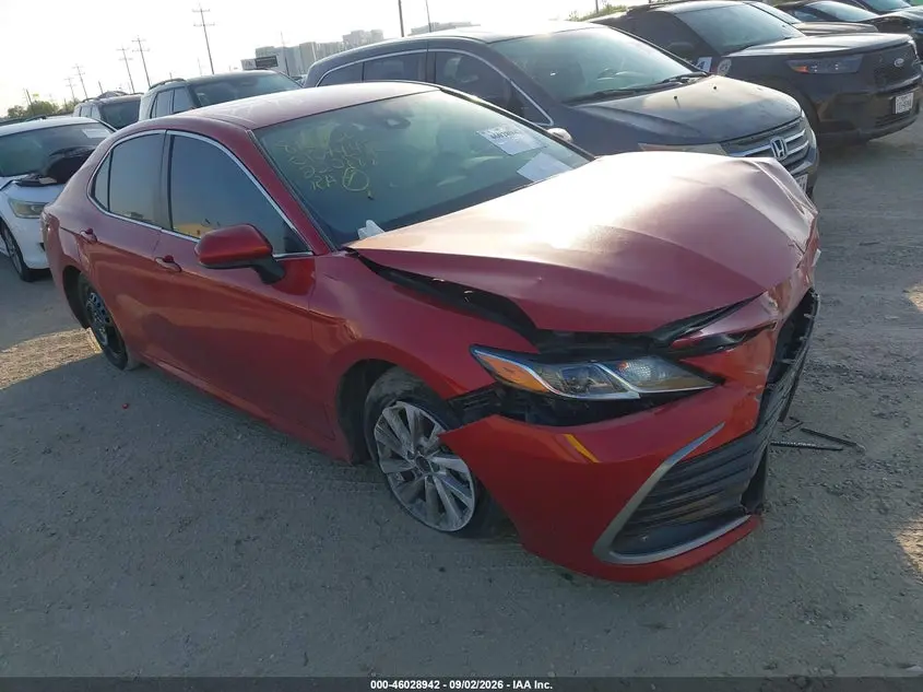 Toyota Camry Le 2024
