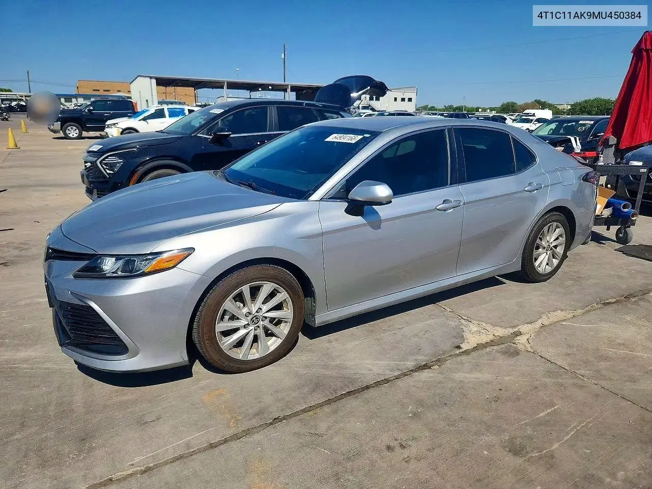 Toyota Camry Le 2021