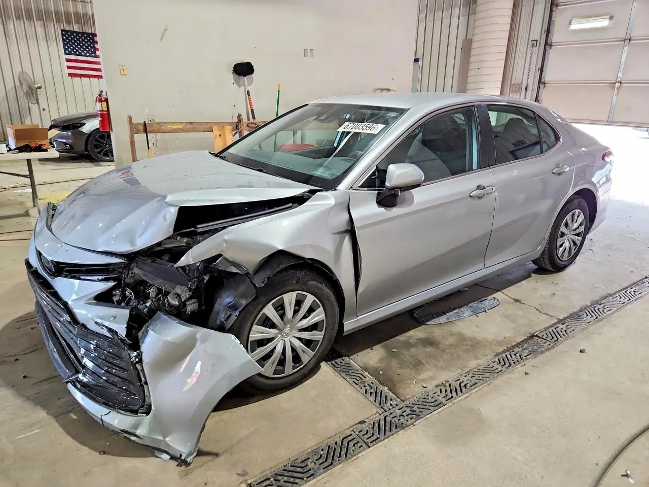 Toyota Camry Le 2023