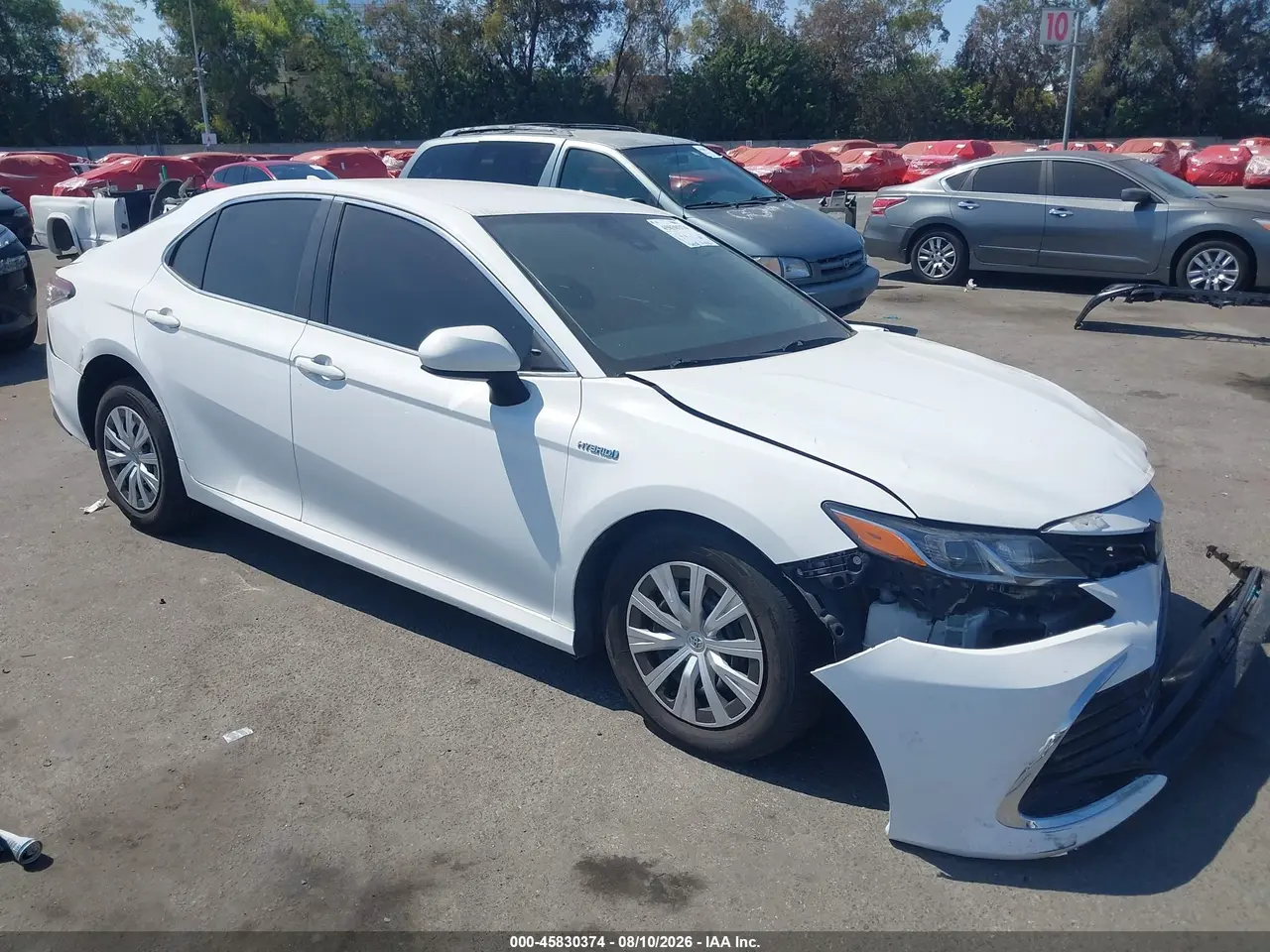 Toyota Camry Le Hybrid 2021