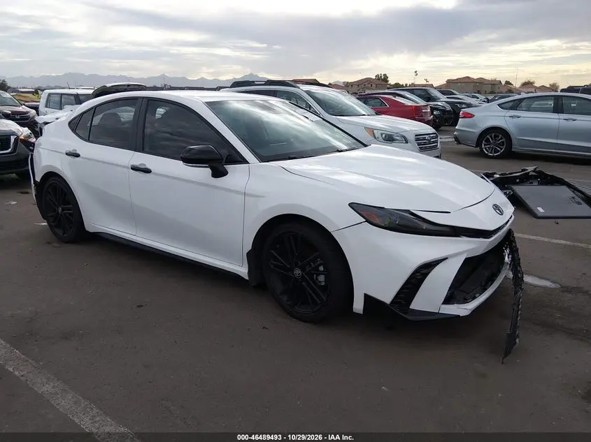 Toyota Camry Nightshade 2026