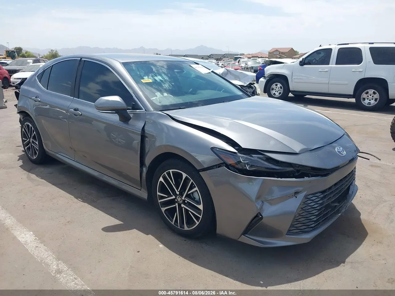 Toyota Camry Xle 2026
