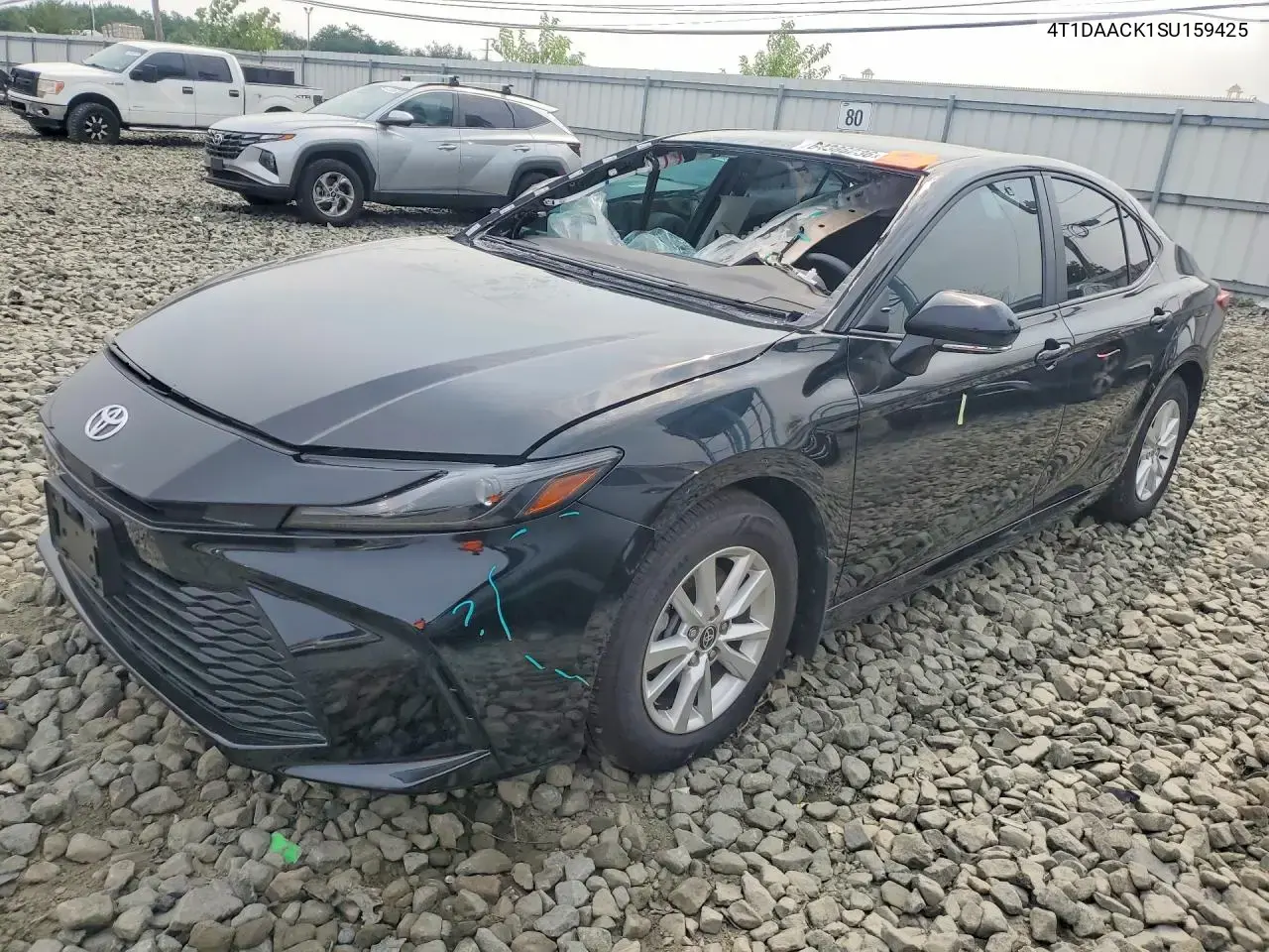 Toyota Camry Le 2025