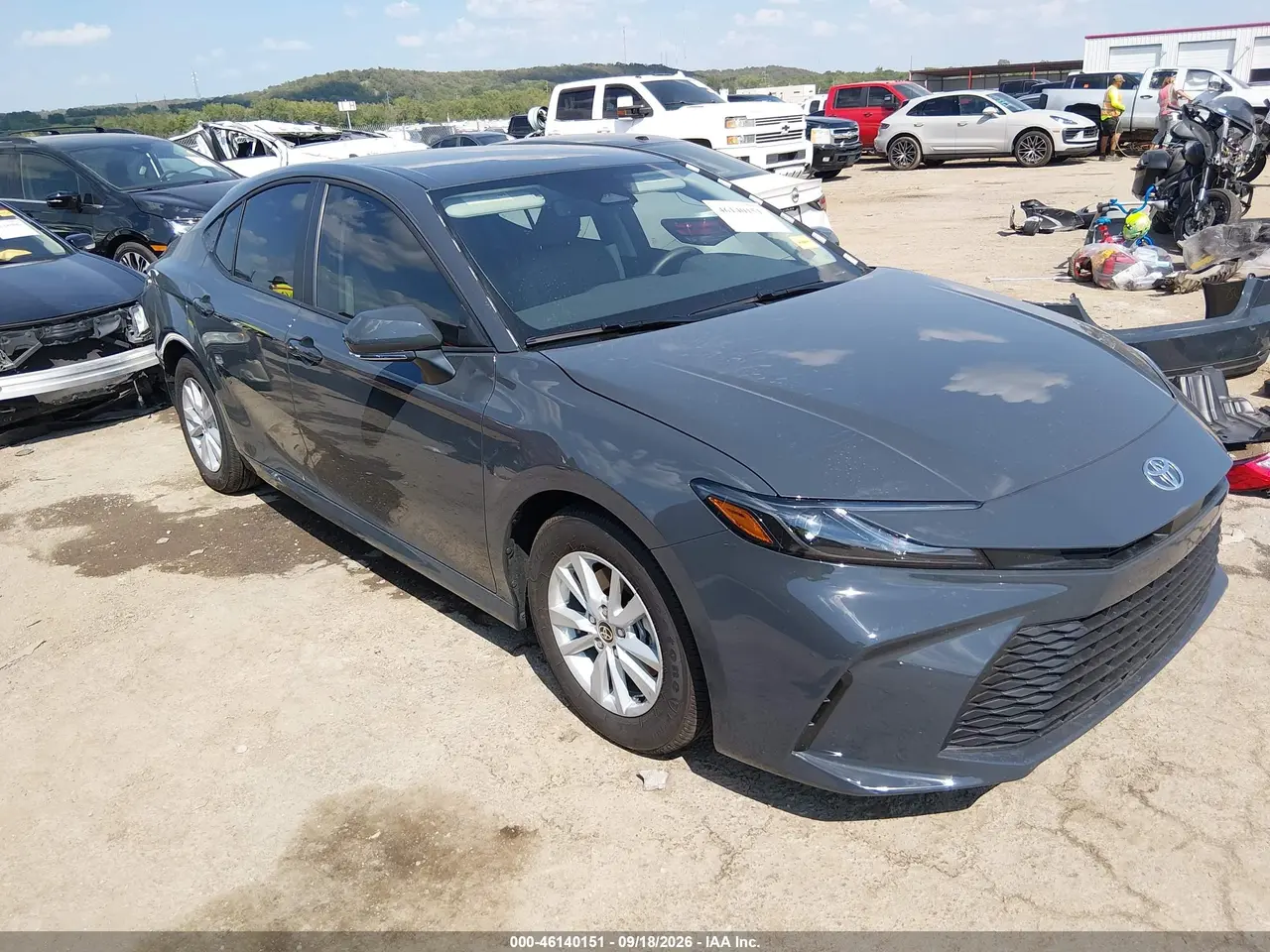 Toyota Camry Le 2026