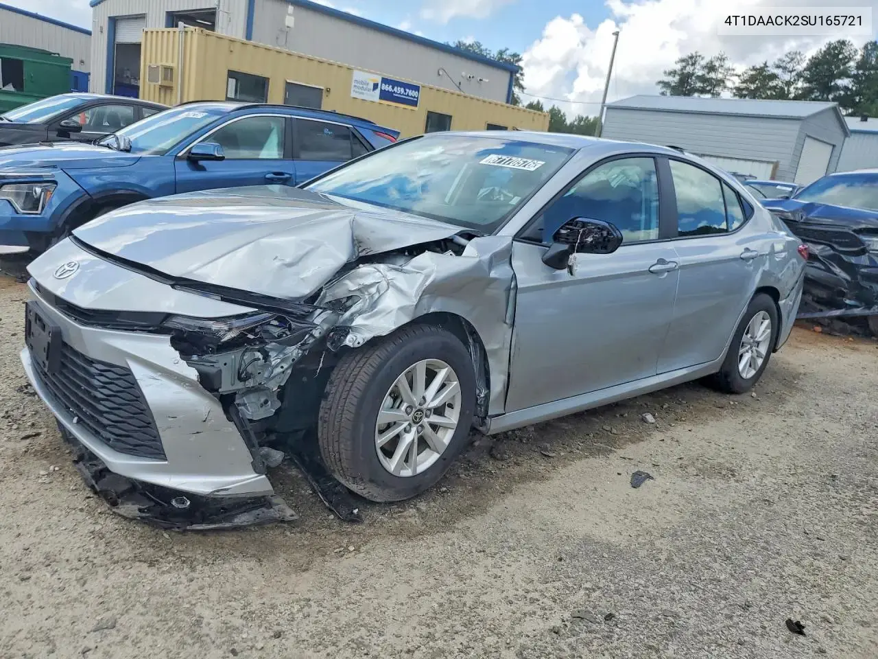 Toyota Camry Le 2025