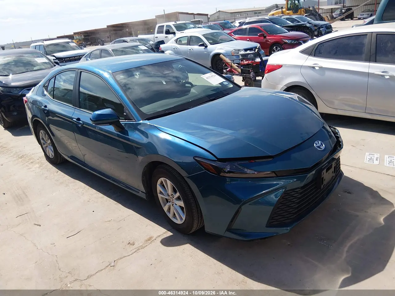 Toyota Camry Le 2026