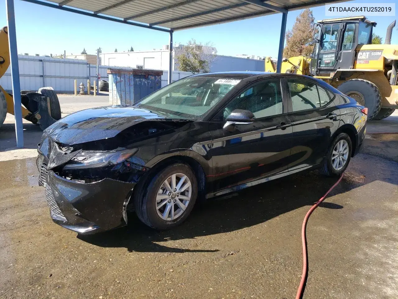 Toyota Camry Le 2026