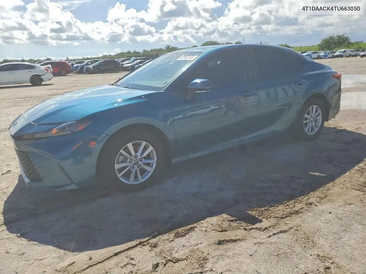 Toyota Camry Le 2026